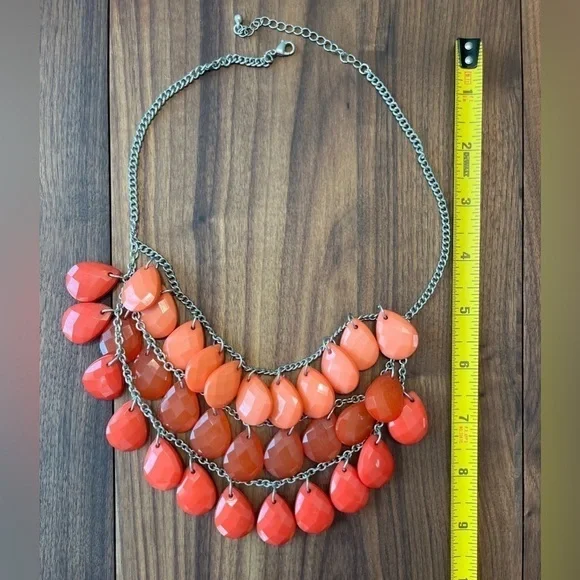 Vintage Y2K/ 2000’s Coral Ombré Layer Necklace - Picture 3 of 3